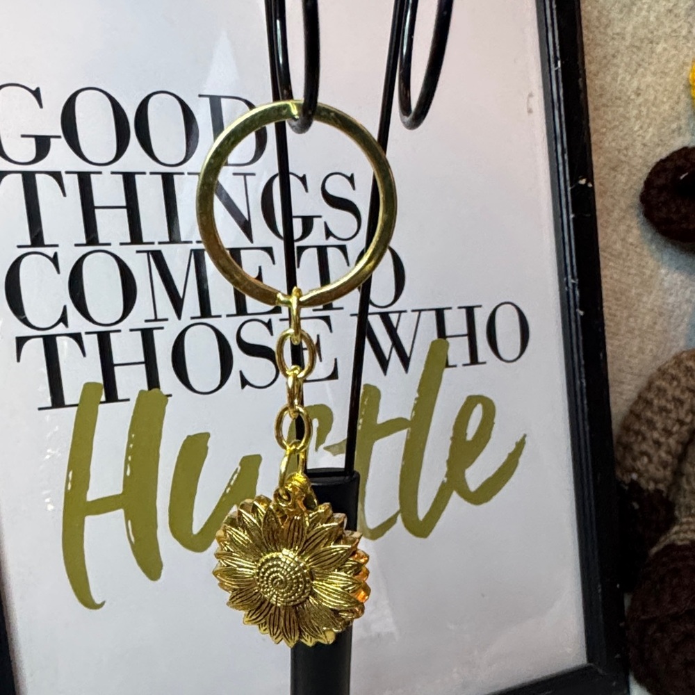 Gold Sunflower Keychain